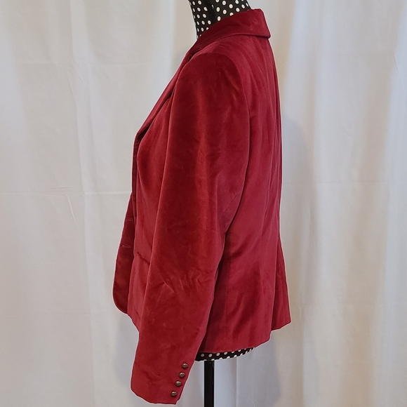 Talbot Petites Burgundy Velvet Looking Jacket - Picture 6 of 12